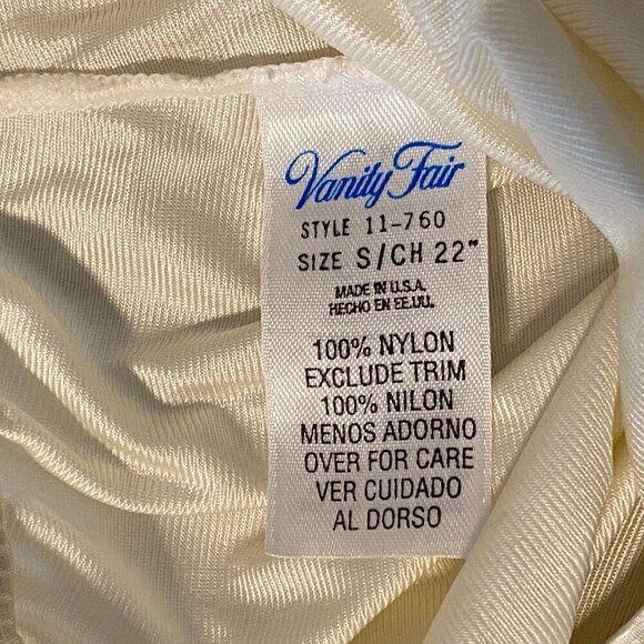 Vintage Vanity Fair Half Slip Womens Size S 100% Nylon Lace Trim Made in USA - Picture 5 of 5
